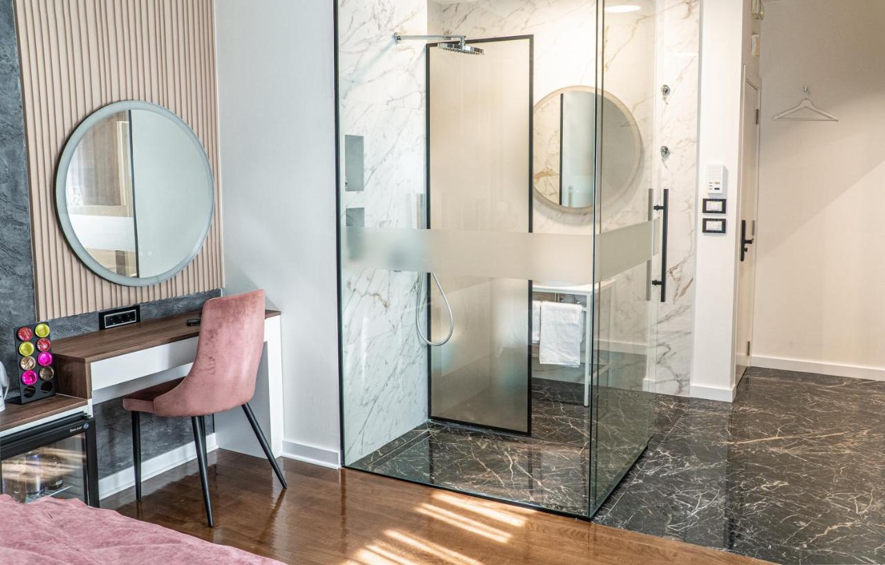 9 Nine - Luxury & * Belgrad