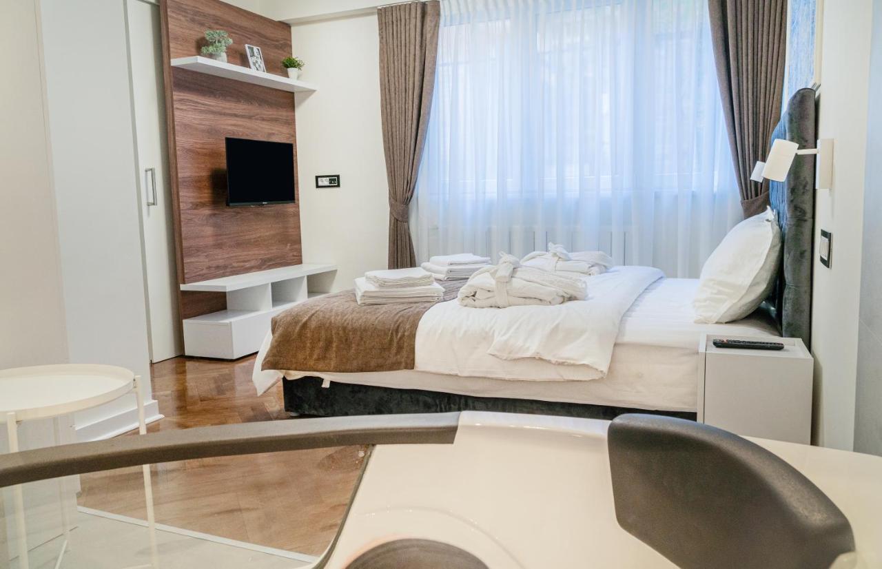 9 Nine - Luxury & * Belgrad